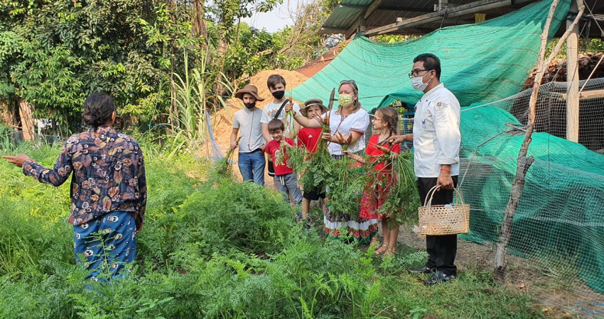 Siem Reap: Cooking Class in The Local's Village & Village Tour